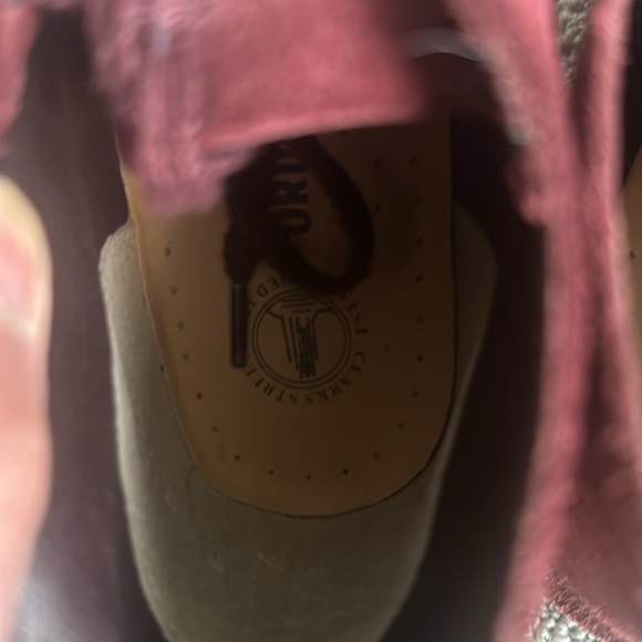 Clark’s desset boots suede unisex size 1.5 - Picture 8 of 9